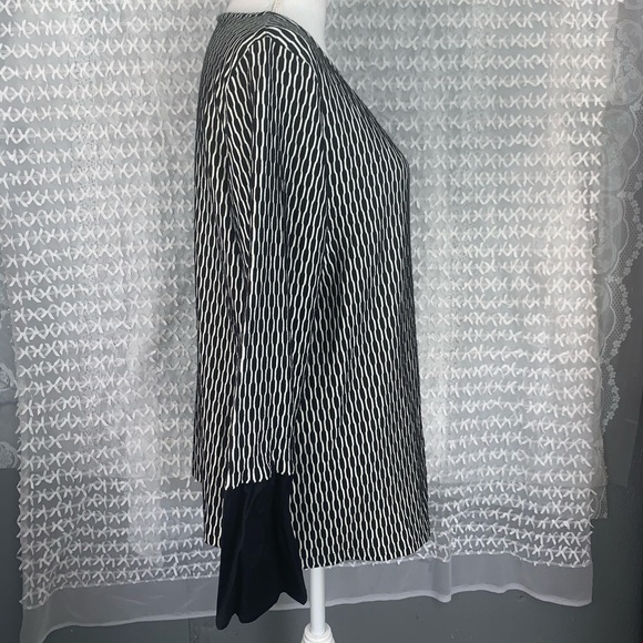 Luisa Viola size 10 black and white blouse - Picture 6 of 7